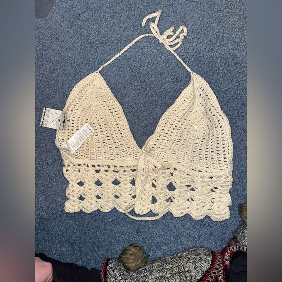 Beachy Bandeau / Halter Top - **NEVER WORN** size - large - Picture 4 of 6